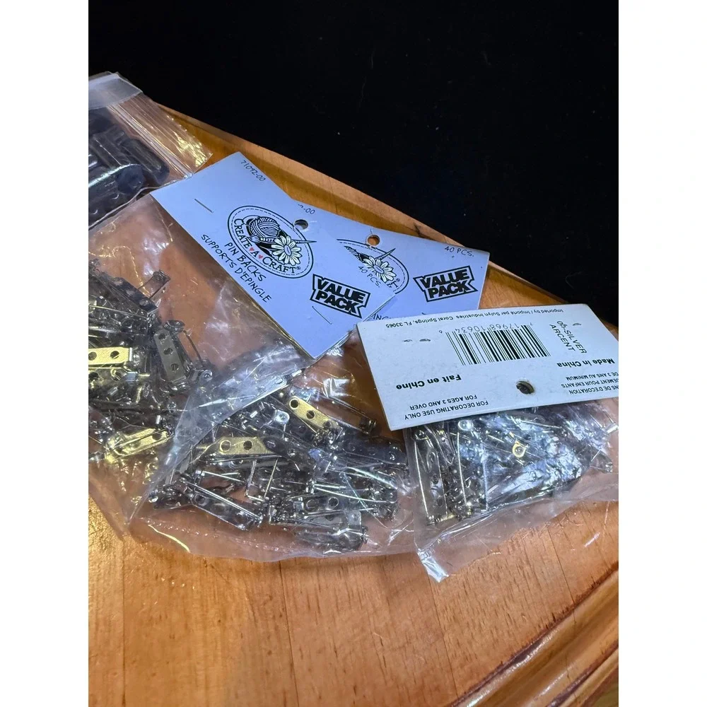 Mixed Jewelry‎ Making Craft Supply Lot Beads Shells Create-A-Craft Pin Backs